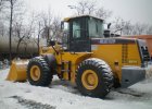 Фронтальный погрузчик LW300F